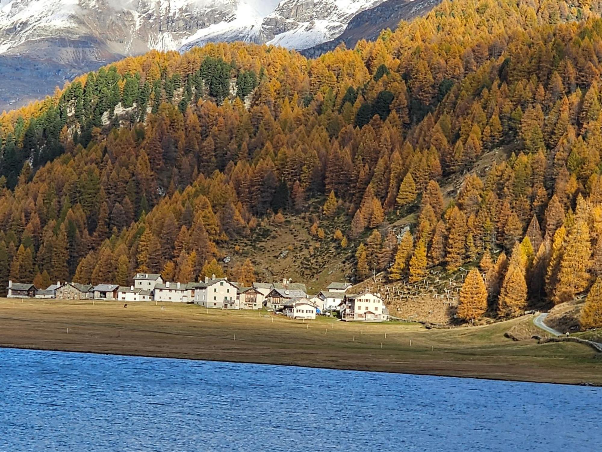 Hotel Ristorante Lagrev Maloja Kültér fotó